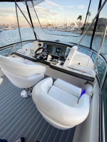 Searay 360 Sedan Bridge