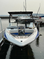 21' Malibu Wakesetter VLX