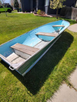 12 Ft. Aluminum Fishing Boat