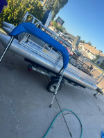 2017 pontoon