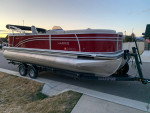 2019 Harris Cruiser 230 Pontoon Boat