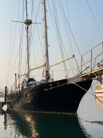 50’ sailboat