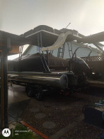 2019 premier tritoon 220 sunspree