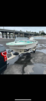 1961 Glasspar Marathon VTG with trailer runabout ski fish boat