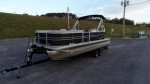 One owner since new  2014 Sylvan Mirage 8522 LZ