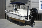 2013 Boston Whaler 230 Dauntless 24'