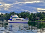 1979 Chris-Craft 410 Commander