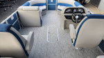 $ALE-05/05 SOUTHBAY 224RS LE*FRT & RR LOUNGE*150HP*TRLR*WAS $83,305.95