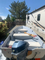 2005 fiberglass fish boat