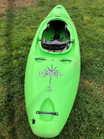 Whitewater kayak