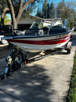 2011 Smoker Craft 162 Pro Angler