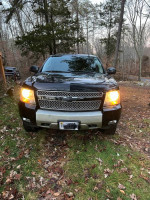 2011 Chevrolet Suburban LT 1500 RWD 137,000 mi