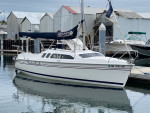 Hunter 240 Sailboat