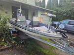 16' Bass Fishing Boat with 120hp Mercury and MinnKota 70lb