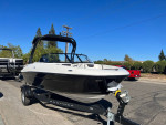 2023 Bayliner VR4 Wakeboarding Boat