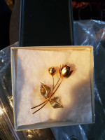 TULIP PIN