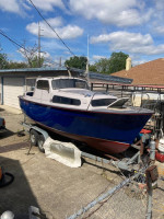 Albin 25 cabin cruiser on trailer