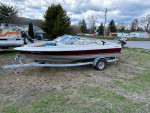 1997 19’ Maxum Boat