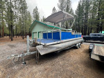 1997 Kayot Pontoon 50hp Mercury 22’