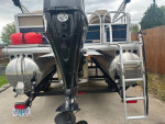Sun Tracker 2021 Bass Buggy 16ft XL Pontoon Boat