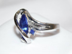 LADIES BLUE TOPAZ SIZE 7 COSTUME JEWELRY RING