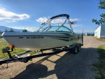 2021 Epic 21v Surf boat *low hours