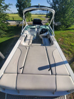 2021 Epic 21v Surf boat *low hours