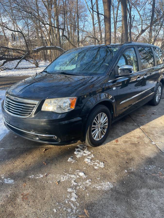 Chrysler 114,000 mi