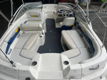 2004 Bayliner deck boat**perfect for the sound**