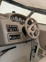 2001 Stingray 240CS Cabin Cruiser