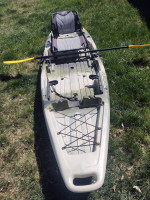 Jackson Bite angler kayak w/paddle