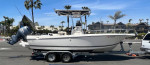 Like new CC Defiance 22-24’ Yamaha 150 80 hours fact warranty