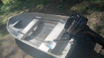 SUPER CLEAN 12 foot Aluminum Fishing Boat