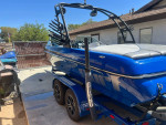 2018 Sanger 215S Surf Wakeboard Boat
