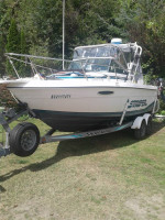 21ft. Seaswirl Striper