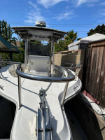 23 foot center console