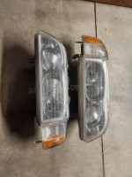 91 ACURA LEGEND 4DR HEADLIGHTS AND TAILLIGHTS