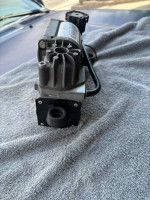 Mercedes air suspension compressor