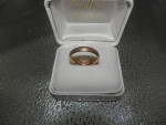 Solid 14K Yellow Gold band, Great condition, 6.1 grams. Sz 9-9.25