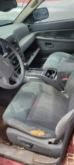 07 jeep grand cherokee parting out