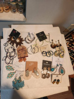 5 each earrings