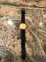 Oscar de la Renta watch