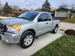 2010 Nissan Titan SE 4WD  120,000 mi