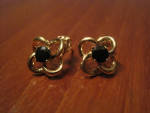 14K solid gold earrings w/ amethyst setting excellent condition