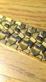 18K Gold Nugett Style plated Vintage Bulova watch