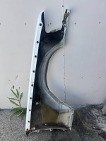 1983-1991 Mercedes 560 sec C126 front Left Fender