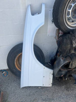 1983-1991 Mercedes 560 sec C126 front Right Fender
