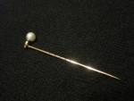 14k rose gold with pearl stick pin /lapel -hat -tie brooch V G cond