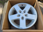 2007-2018 Jeep Wrangler JK OEM 17x7.5 alloy wheels (SET OF 5)