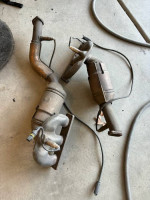 BMW 325xi E46 2.5L Manifolds in great condition. With O2 sensors.